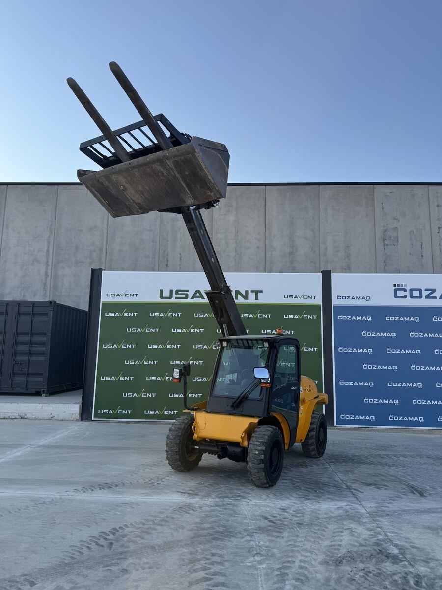 JCB 520-40