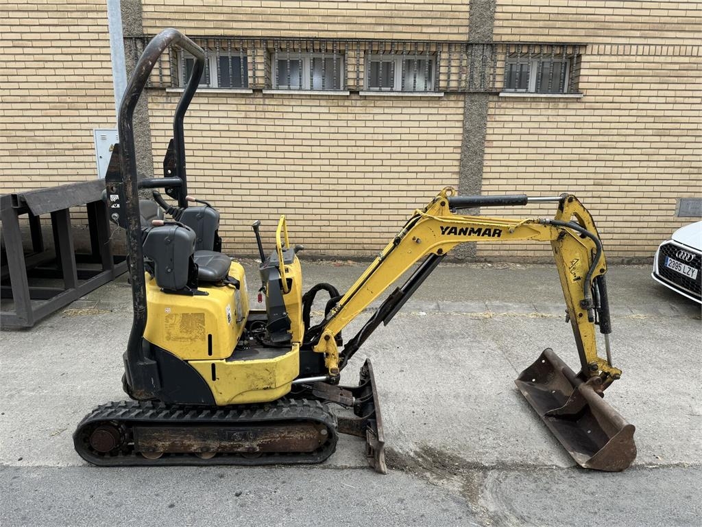 Yanmar Vio 12