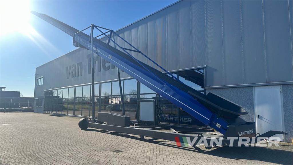 Breston Z30-120XW Ship loader