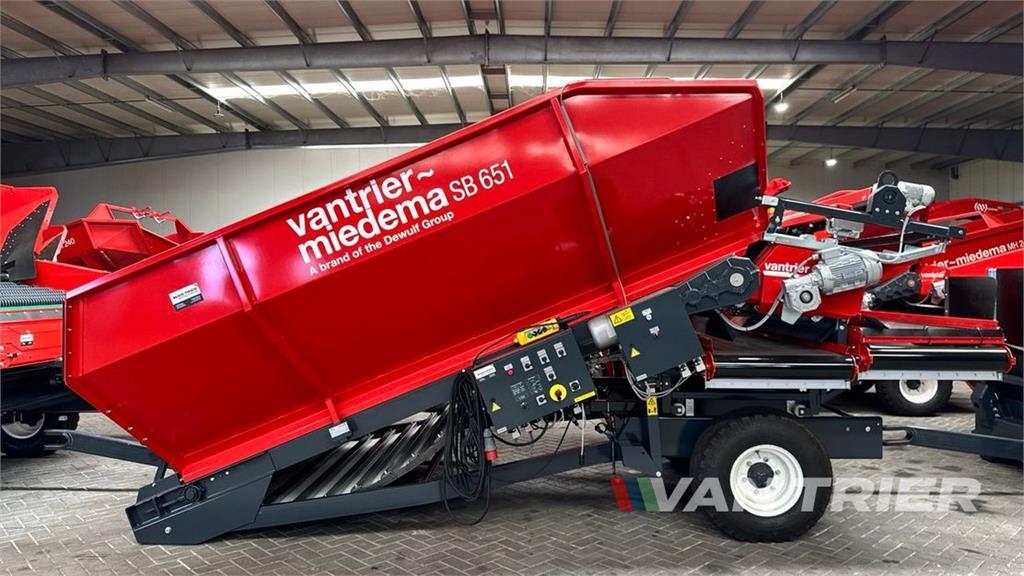 Miedema SB651 Receiving hopper