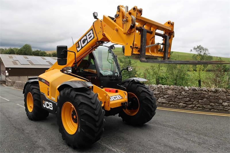 JCB 542-70 Agri Xtra