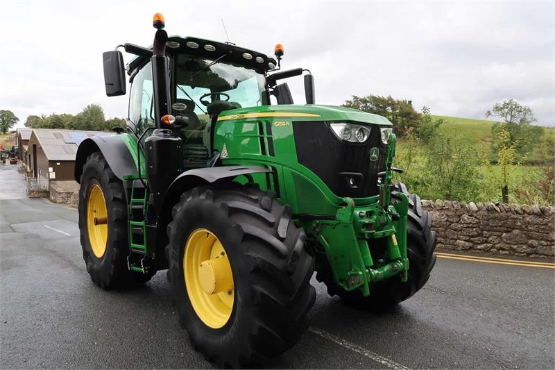 John Deere 6250R