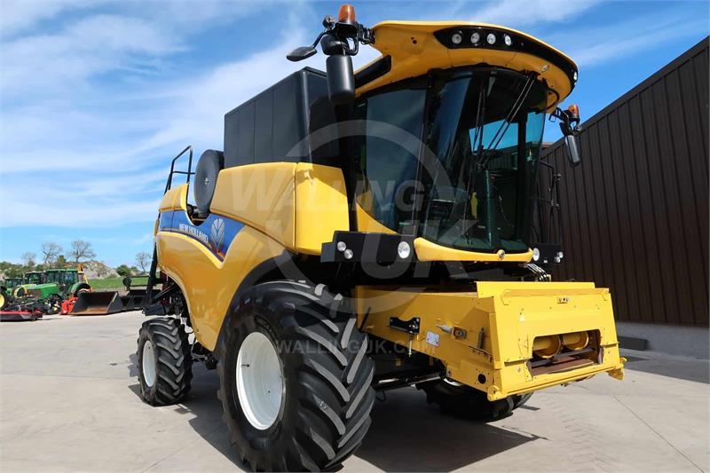 New Holland CX 5.80SL