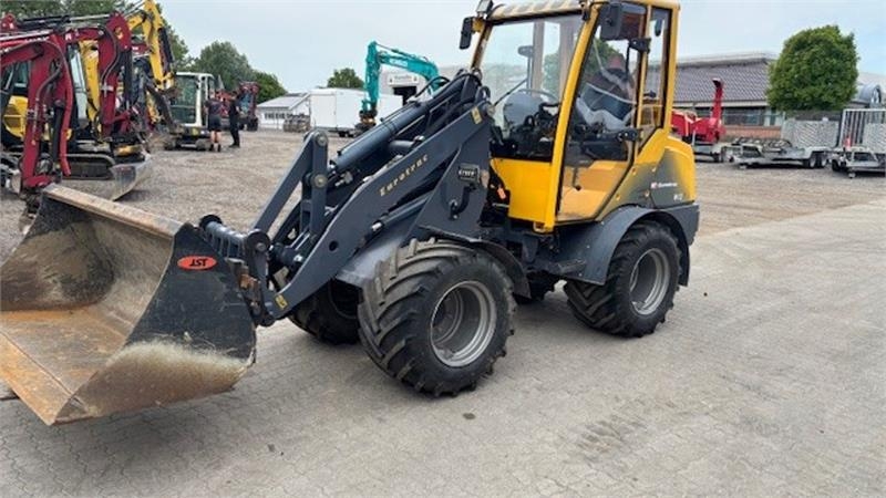 Eurotrac W12-F W12-CF