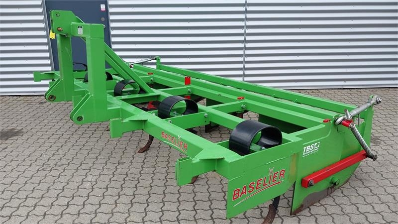 Baselier 4GKB 330