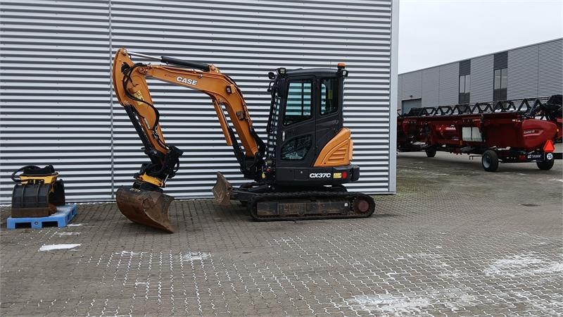 CASE CX37C