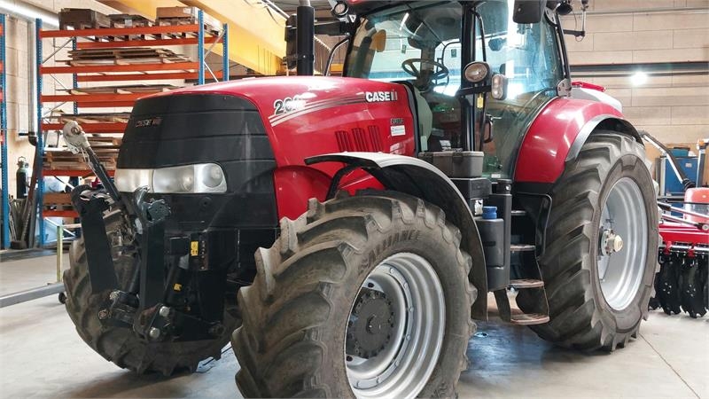 Case IH Puma 200