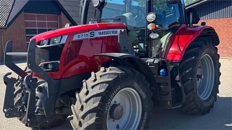 Massey Ferguson 6715S Dyna 6