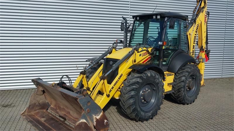 New Holland LB 115 C