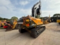 Pelle sur chenilles Hyundai R220-9 — occasion 2024