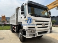 Camion benne Howo 6*4 371 — occasion 2022