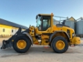 Chargeuse sur pneus Volvo L90H lastmaskin, all utr, endast 2700 tim — occasion 2016, 2 700 h