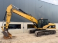 Pelle sur chenilles Caterpillar 323 D L — occasion 2009, 8 375 h