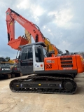 Pelle sur chenilles Hitachi ZX200-3G 3000 units excavators in stock — occasion 2025, 69 h