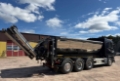 Répandeuse de bitume Scania G450LB8X4*4HNB med Balja och Sprider M-25 — occasion 2016