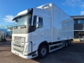 Camion fourgon Volvo Vehicle Rigid 6x2-2 box full side opening — occasion 2022