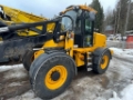 Chargeuse sur pneus JCB 412 S — occasion 2010, 10 800 h