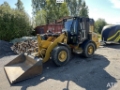 Chargeuse sur pneus Caterpillar 906M Wheel with Multiple Attachments — occasion 2020