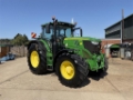 John Deere 6215R