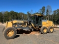 Niveleuse John Deere 772G — occasion, 7 034 h