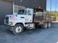 Camion plateau Mack CH613 — occasion 1993