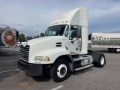 Tracteur routier Mack CXU612 — occasion 2009