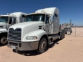 Tracteur routier Mack CXU613 — occasion 2011