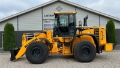Chargeuse sur pneus Hyundai 757-9A XTD med lang-arm. En-ejeres maskine med Loc — occasion 2014, 4 750 h