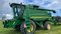 Moissonneuse-batteuse John Deere 9560 WTS — occasion 2003