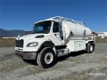 Camion citerne Freightliner M2 106 — occasion 2009