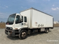 Camion fourgon GMC T7500 4x2 Van — occasion 2002
