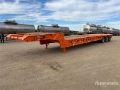 Remorque surbaissée Doepker 50 ton 52 ft Tri/A Folding Neck — occasion 2009
