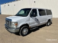 Fourgon utilitaire Ford E-350 XLT 11 Passenger Van — occasion 2009