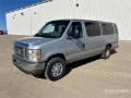 Fourgon utilitaire Ford E-350 XLT 14 Passenger Van — occasion 2010