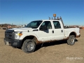 Fourgon utilitaire Ford F-350 4x4 Crew Cab Pickup — occasion 2014