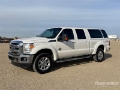 Fourgon utilitaire Ford F-350 Lariat 4x4 Crew Cab Pickup — occasion 2011