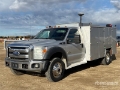 Utilitaire benne Ford F-450 — occasion 2011