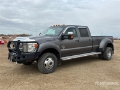 Fourgon utilitaire Ford F-450 Lariat 4x4 Crew Cab Pickup — occasion 2013