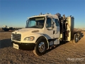 Camion plateau grue Freightliner PM 6280 lb Knuckle on Freightliner M2106 4x2 — occasion 2009