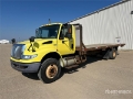 Camion benne International 4300 — occasion 2013