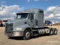Tracteur routier Mack CXU613 — occasion 2015