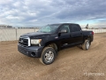 Fourgon utilitaire Toyota Tundra 4x4 Crew Cab Pickup — occasion 2013