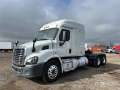 Tracteur routier Freightliner Cascadia 113 — occasion 2020