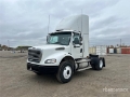 Tracteur routier Freightliner M2 112 — occasion 2004