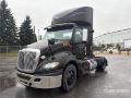 Tracteur routier International RH613 4x2 S/A Day Cab — occasion 2020