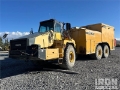 Camion citerne Komatsu HM400-2 Fuel and Lube (Inoperable) — occasion 2009