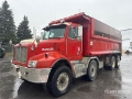 Camion benne Peterbilt 330 — occasion 2003