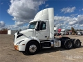 Tracteur routier Volvo VNR 6x4 T/A Day Cab — occasion 2020