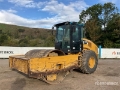 Rouleau monocylindre Caterpillar CS78B Smooth Drum Compactor — occasion 2017, 8 711 h