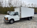 Camion fourgon GMC Savana G3500 4x2 Van — occasion 2014